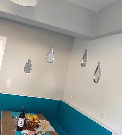 Small Patak House